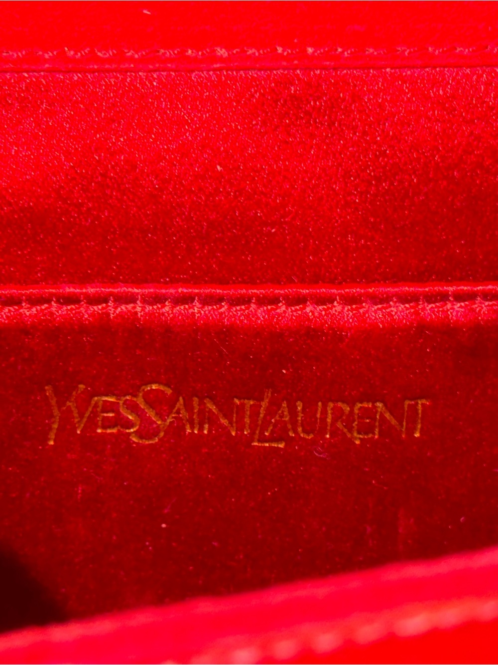 Saint Laurent Red Patent Logo Clutch - Picture 8 of 8